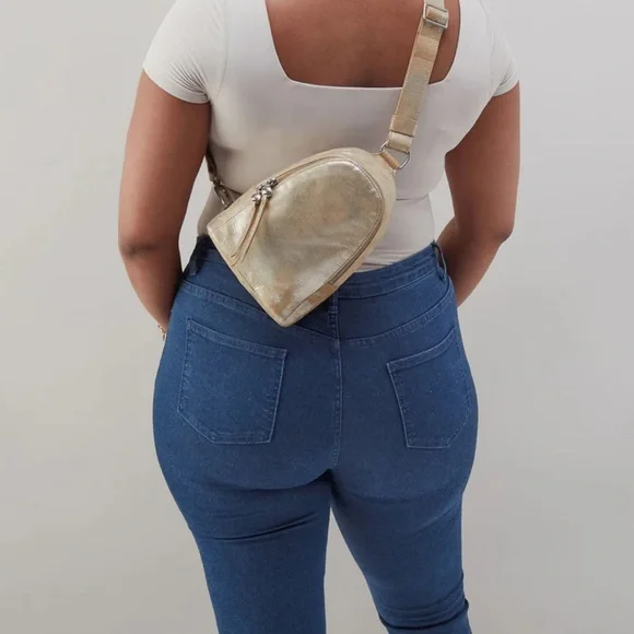 NWT HOBO Metallic Leather Fern Sling Bag - Picture 5 of 13